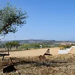 Stella Del Rio * Naro